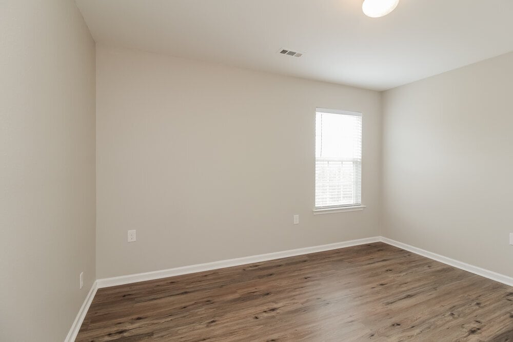 Building Photo - 2836 Westbury Ct