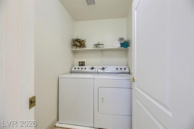 Building Photo - 6713 Lookout Lodge Ln