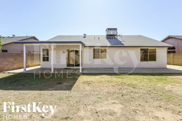 Building Photo - 8534 W Tuckey Ln