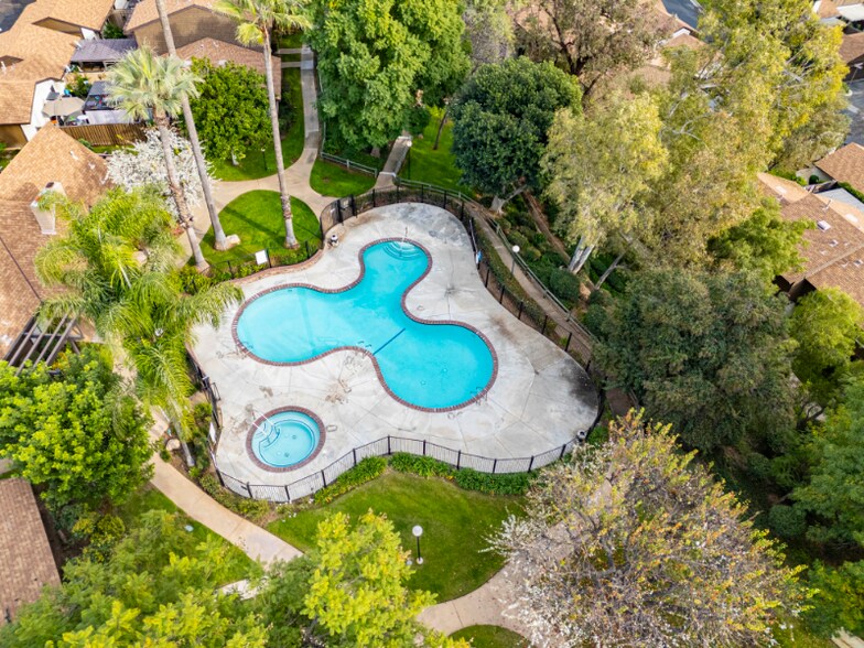 Building Photo - 1298 Tarryglen Ln