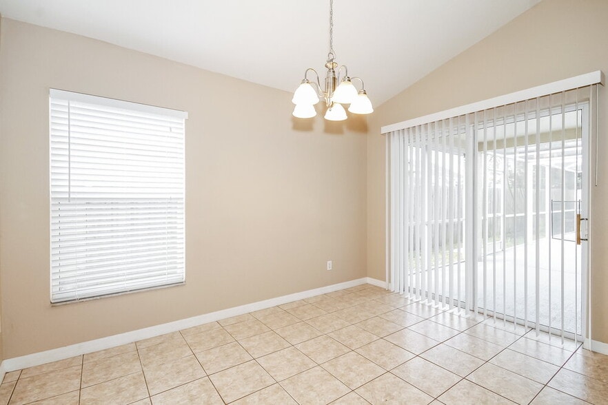 Building Photo - 22650 Hawk Hill Loop