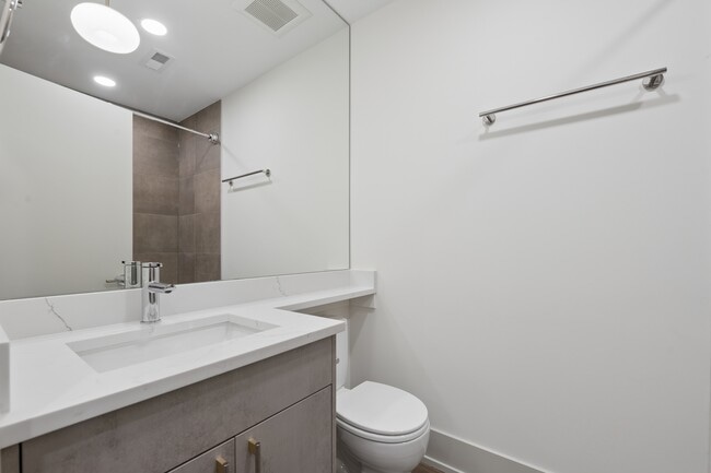 Building Photo - 2719 W St Georges Ct