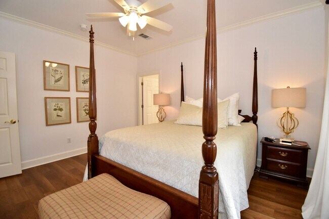 Building Photo - 3 Bed, 2 Bath Home in Ruston
