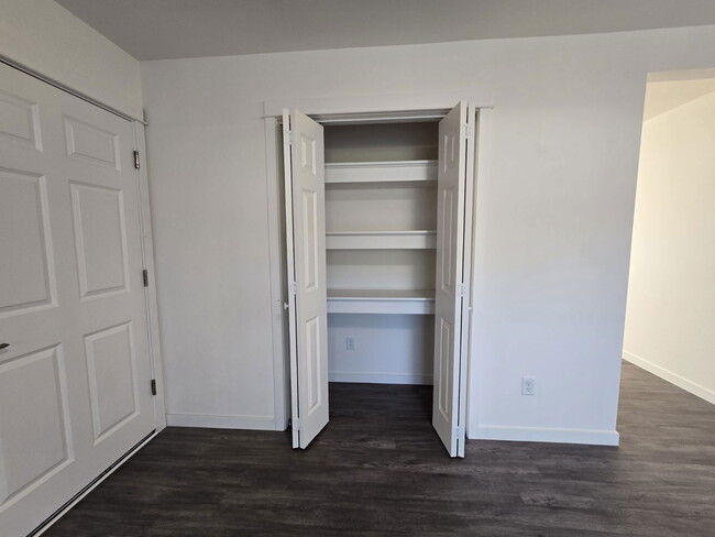 Building Photo - 3572 Carnes Rd