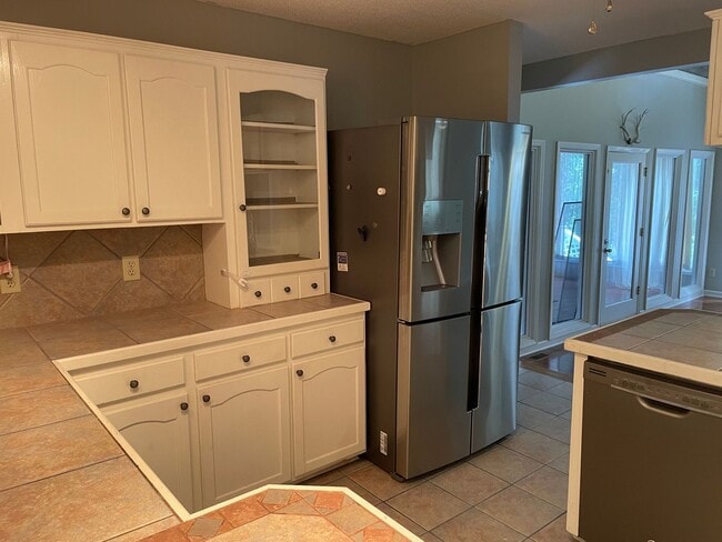 Building Photo - 3 bedroom Bathroom House in River Run Planation