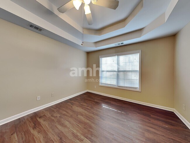 Building Photo - 15 Jeremiah Way