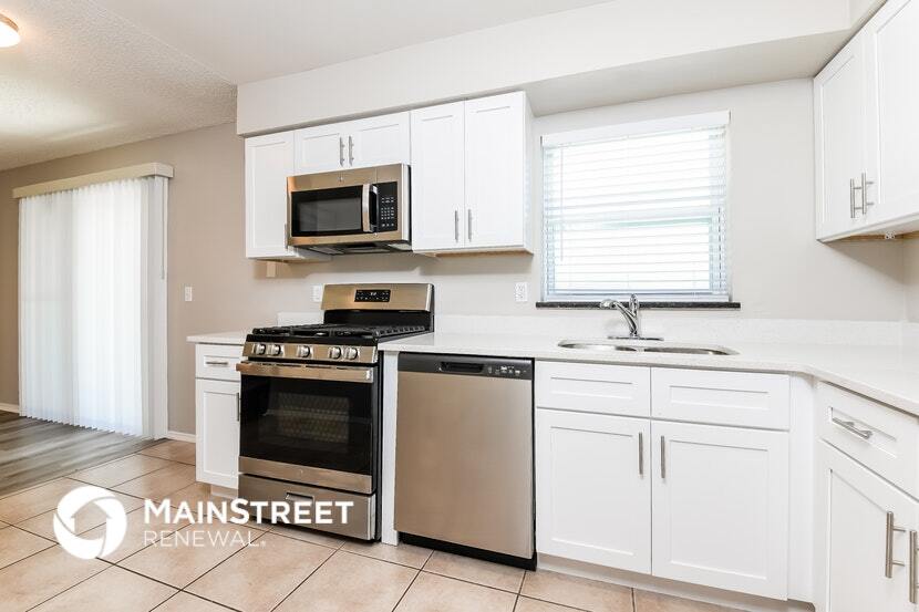 Building Photo - 751 Evangeline Ave