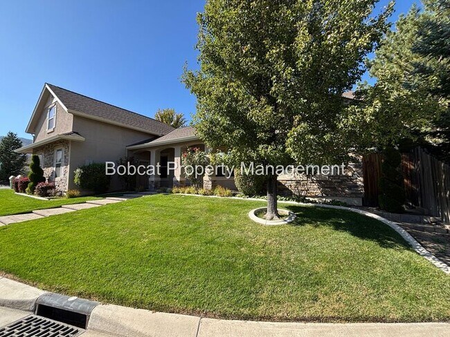 Building Photo - 1360 Turner Ct
