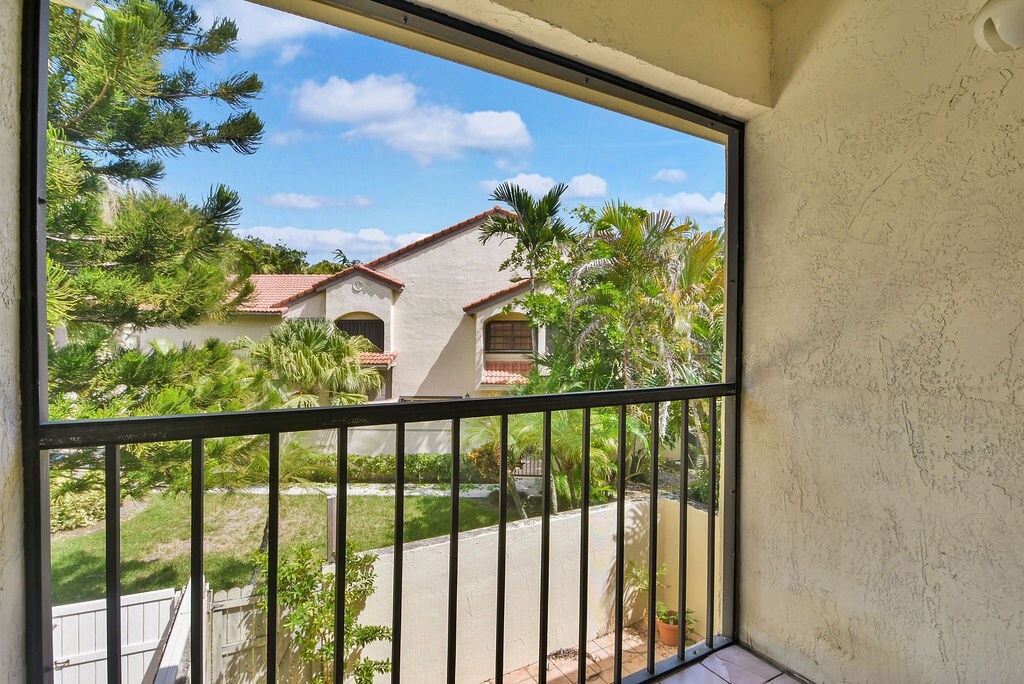 Building Photo - 3501 Magellan Cir