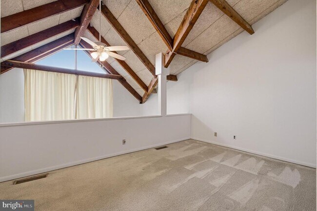 Building Photo - 312 Severn Ave