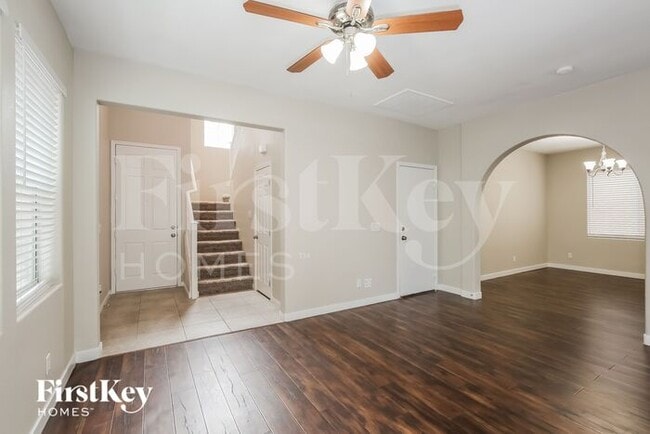Building Photo - 8348 Lambtin Quay Ave