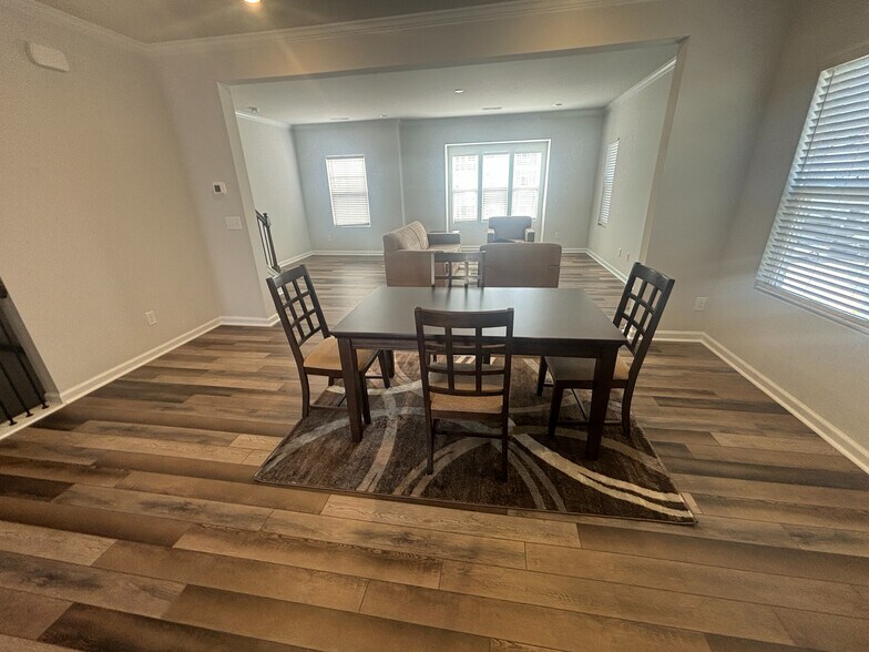 Building Photo - Room in Townhome on Carolina Spgs Blvd