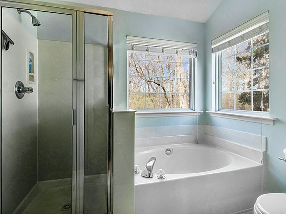 Building Photo - Build Equity While Leasing - Lease and Own...