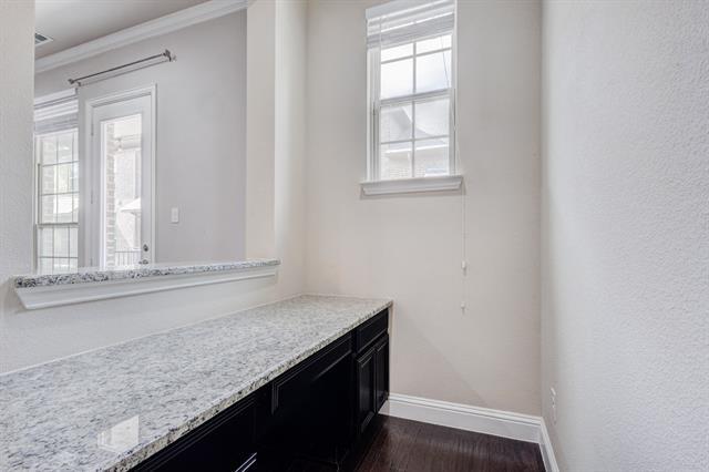 Building Photo - 6435 Las Colinas Blvd