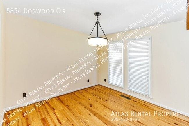 Building Photo - 5854 Dogwood Cir