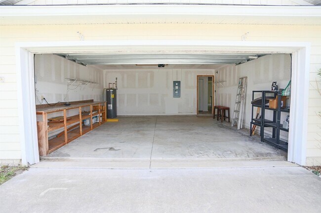Building Photo - 56 Green Palm Ct