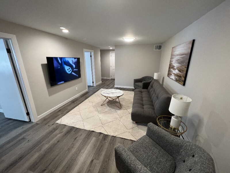 Building Photo - 800 S 4th St