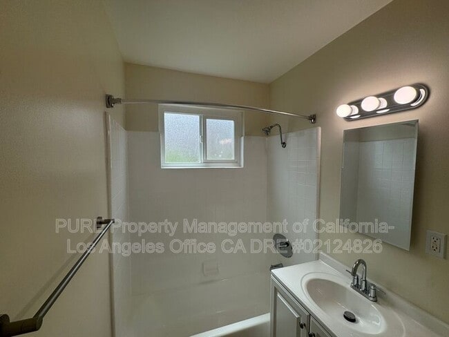 Building Photo - 4421 Murietta Ave