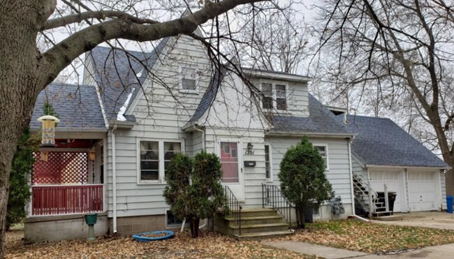 Front Street View - 1201 3rd Ave NW