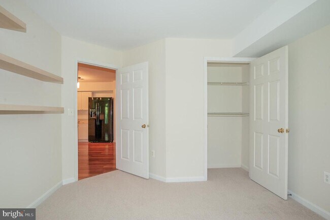 Building Photo - 5958 Founders Hill Dr