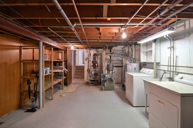 Building Photo - 2807 Washington Rd