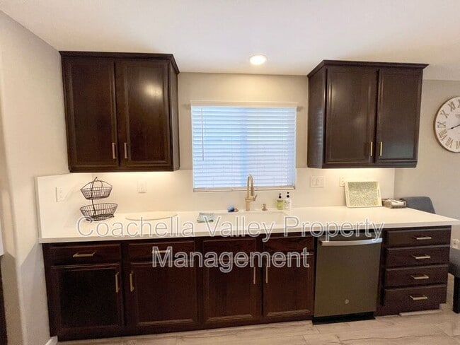 Building Photo - 84131 Azzura Way