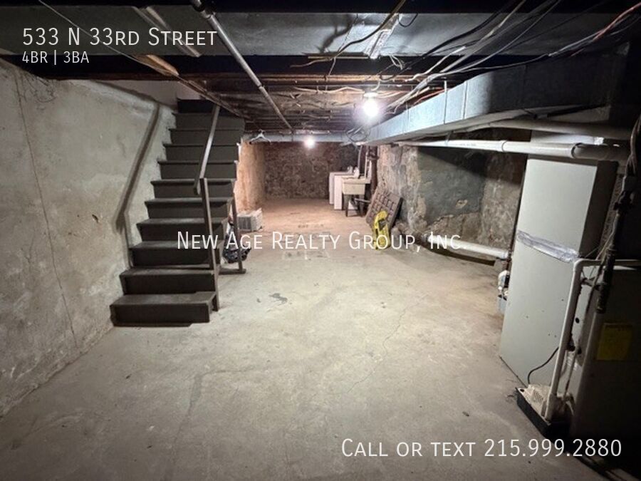 Building Photo - 533 N 33rd St