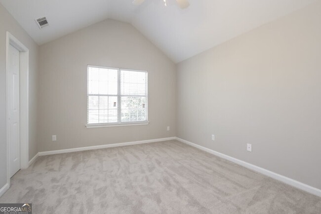 Building Photo - 6923 Silver Grass Ct