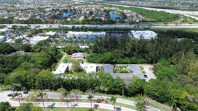 Building Photo - 403 SW 148th Ave