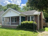 Building Photo - 2217 Paige St