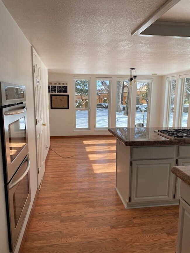 Building Photo - 3665 Cashill Blvd