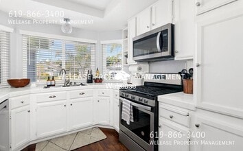 Building Photo - 41900 Kaffirboom Ct