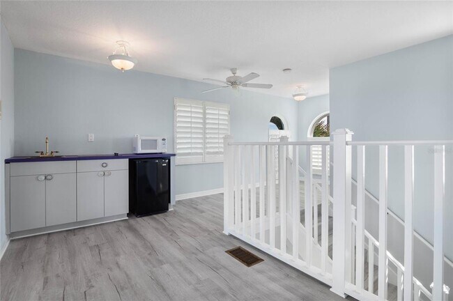 Building Photo - 166 Coquina Key Dr