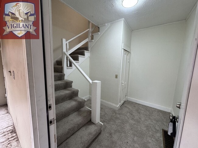 Building Photo - WA271