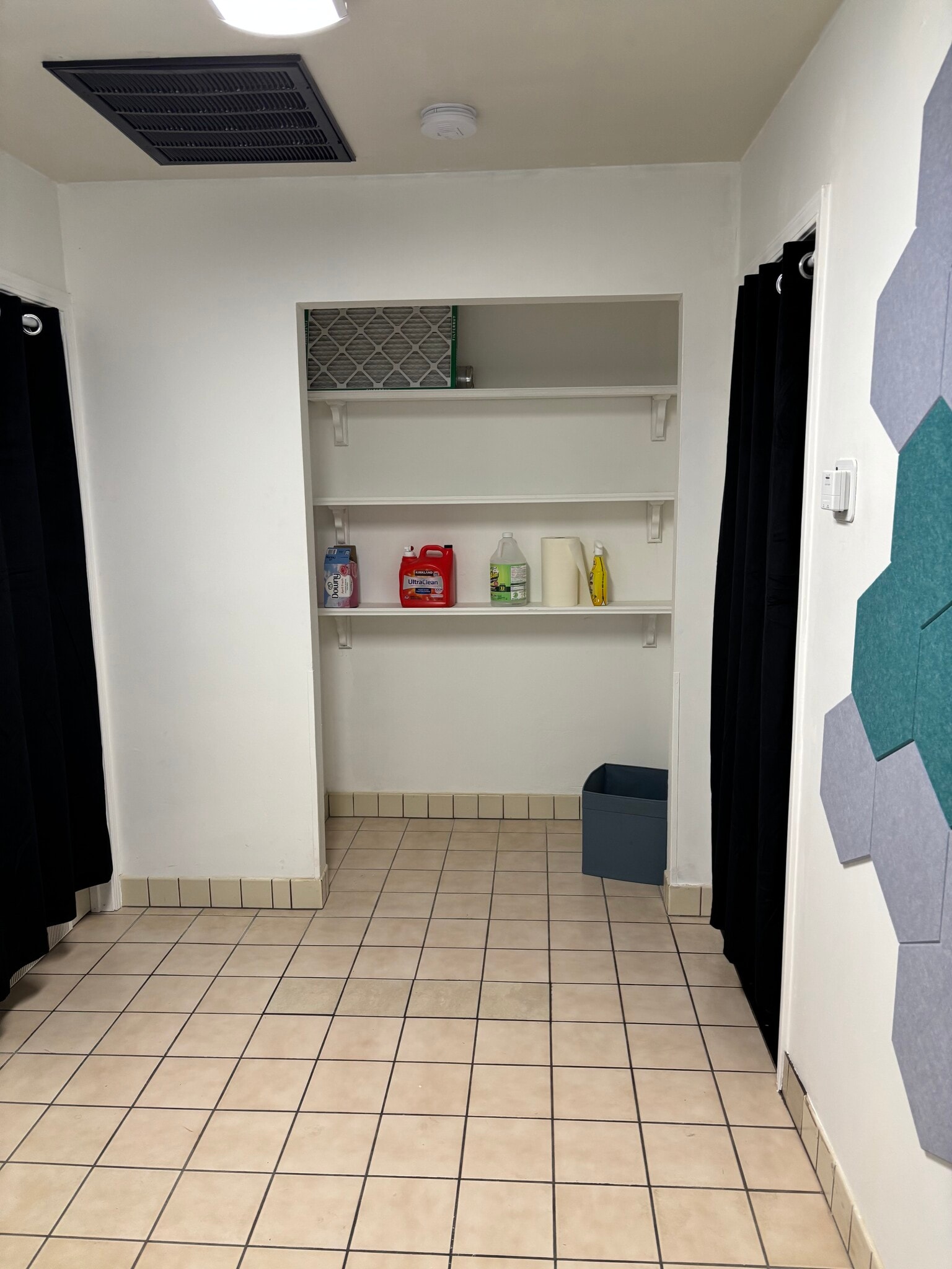 Building Photo - 309 Forrest Ave