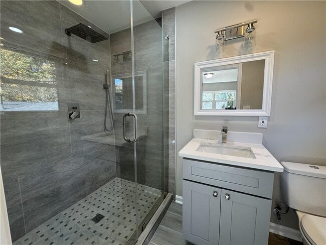 Building Photo - 3489 Creighton Rd SW