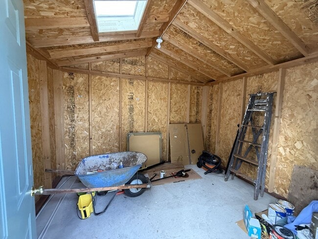 Building Photo - Secluded 2bd/1ba Carmichael Charmer near S...