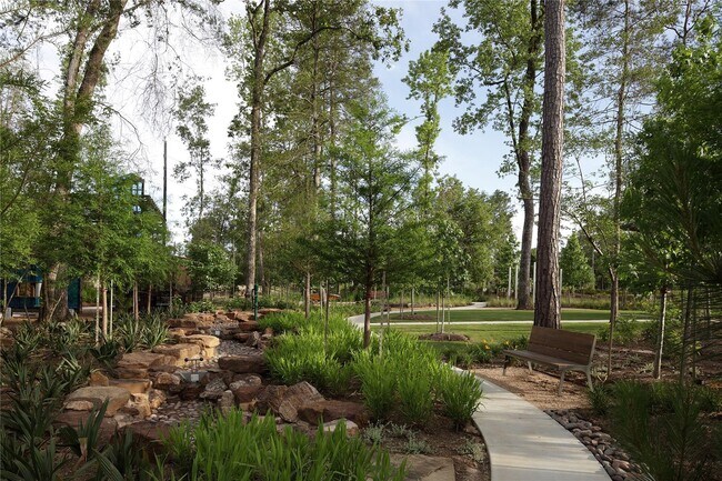 Building Photo - 4218 Davis Oak Dr