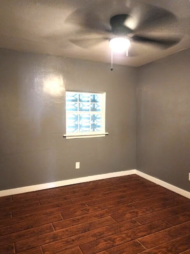 Building Photo - 3 Bed 2.5 Bath Apt NW OKC