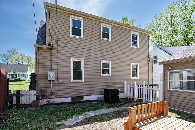 Building Photo - 81 Thorpe Dr