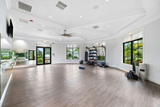 Building Photo - 11720 Waterway Cir