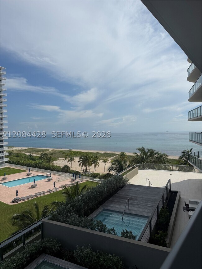 Building Photo - 730 N Ocean Blvd