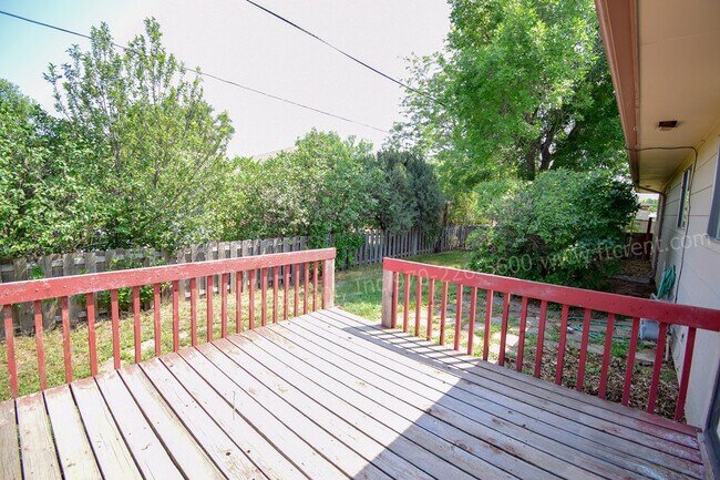 Building Photo - 1787-1789 Westfield Drive