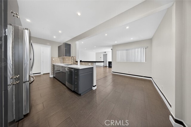 Building Photo - 1339 N Columbus Ave