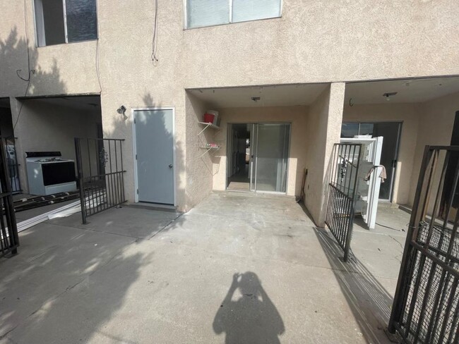 Building Photo - 195 Monte Alto Pl NE