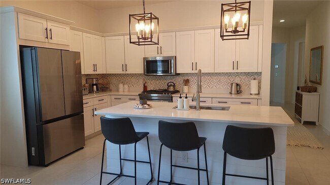 Building Photo - 14891 Loggerhead Dr