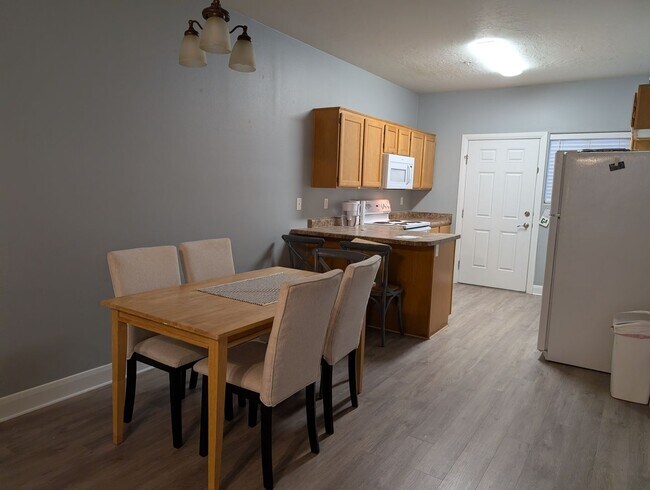 Building Photo - La Venita