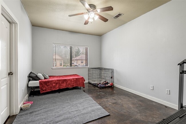 Building Photo - 3122 Molly Dr