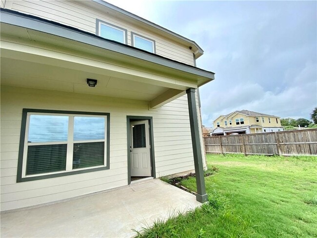 Building Photo - 189 Andross Ln