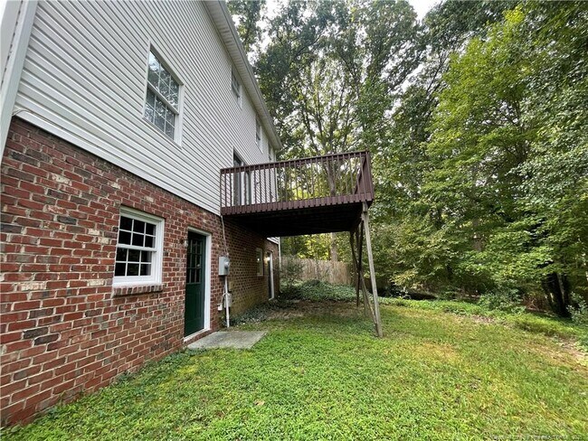 Building Photo - 4219 Arbutus Dr